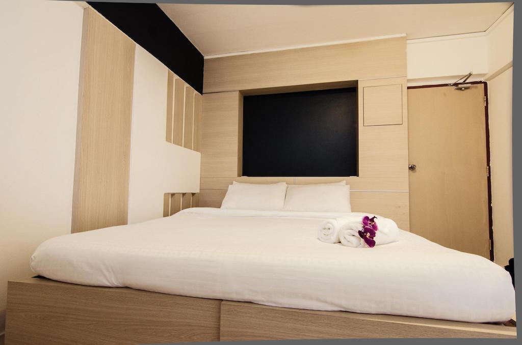 Regent Ngamwongwan Hotel Nonthaburi Room photo